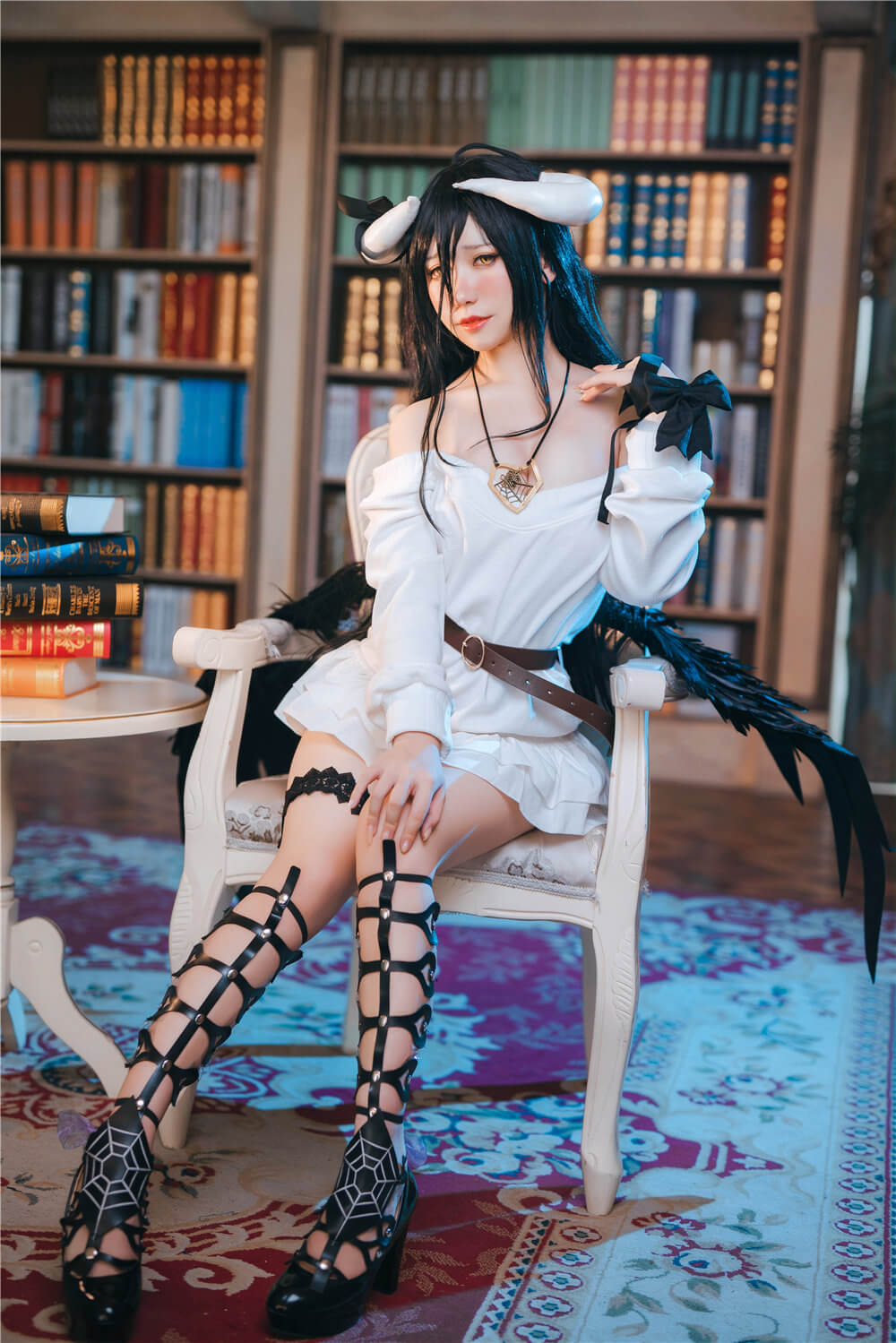 喵小猫吃柠檬微密摄影图片，如花朵和树叶般美好 - 萌妹女神-萌妹女神