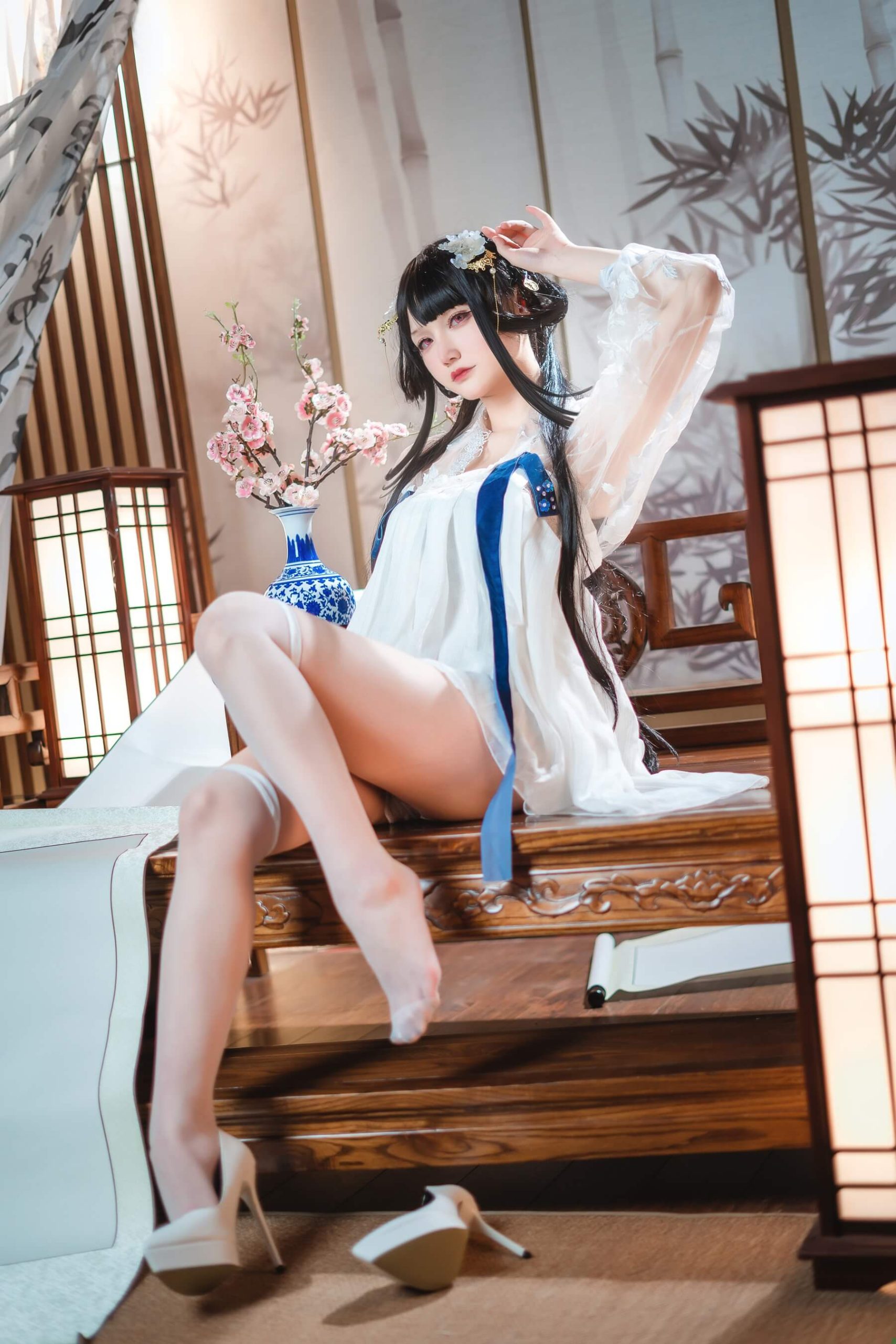闪耀美图，南宫cosplay图集免费下载 - 萌妹女神-萌妹女神
