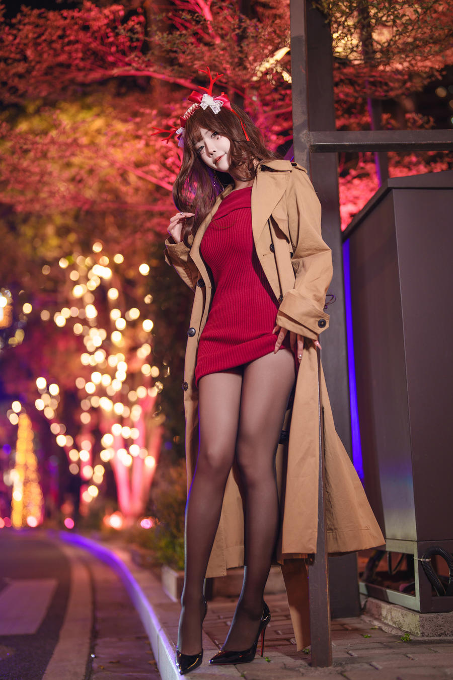 四季相随，抱走莫子aa黑色皮衣王cos照片美图送到你的眼前 - 萌妹女神-萌妹女神