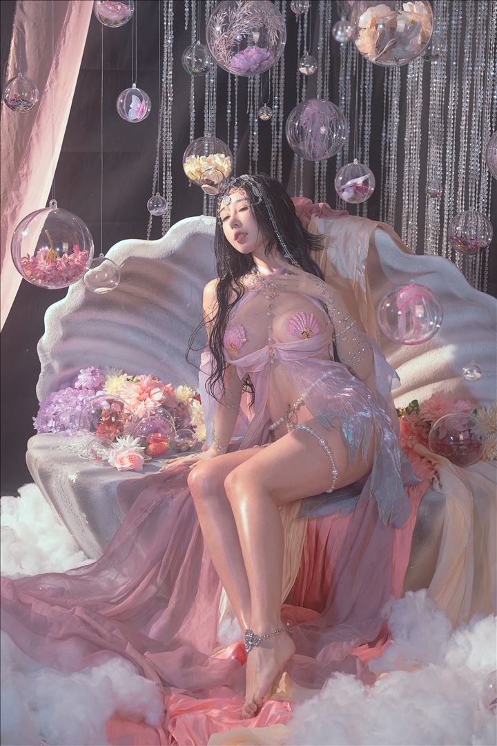 梦里一只喵乐摄网：众星捧月，真相图片。 - 萌妹女神-萌妹女神