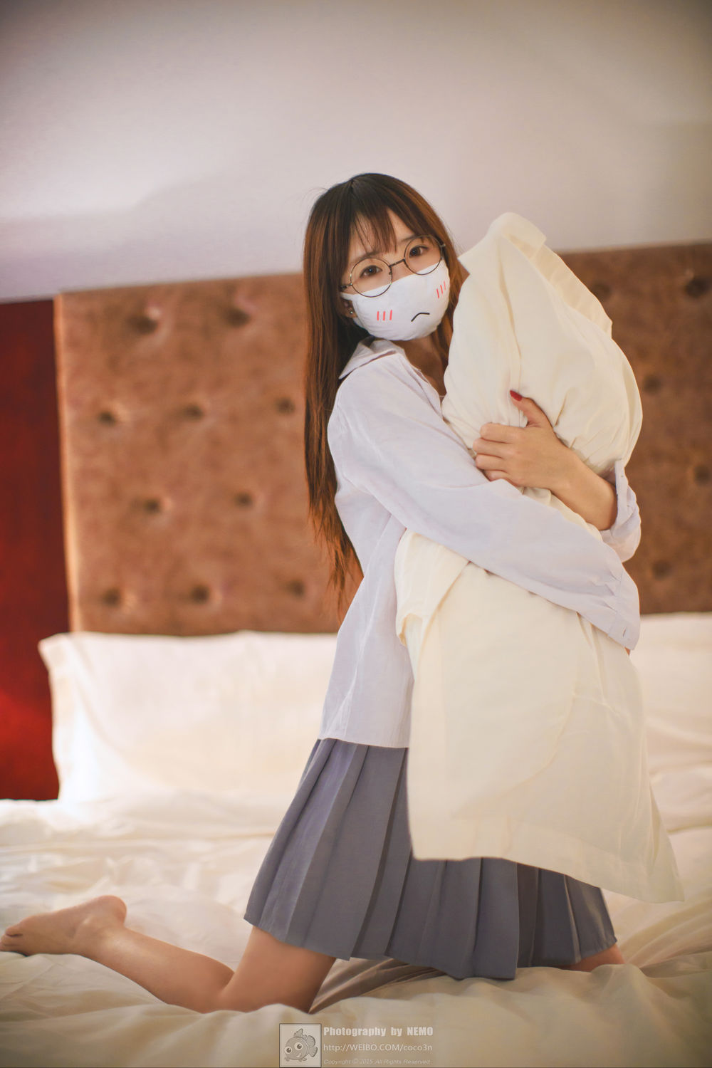 俏妞qiaoniuTT微密会员订阅系列，满屏怼脸的身材展示 - 萌妹女神-萌妹女神