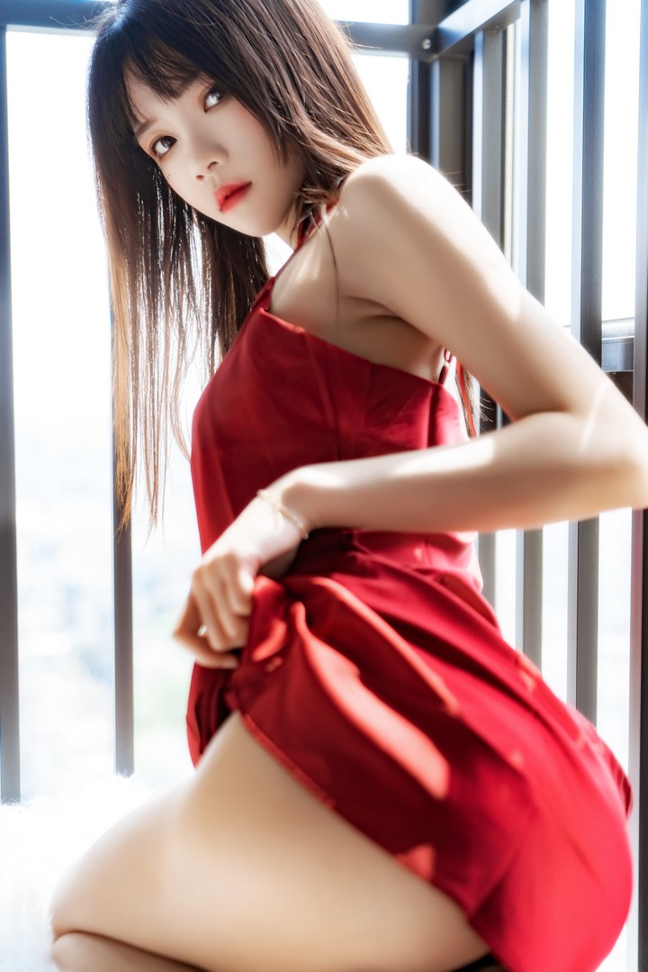 秋楚楚貂蝉的cos精选，看到这些照片就会让你深深地爱上她。 - 萌妹女神-萌妹女神