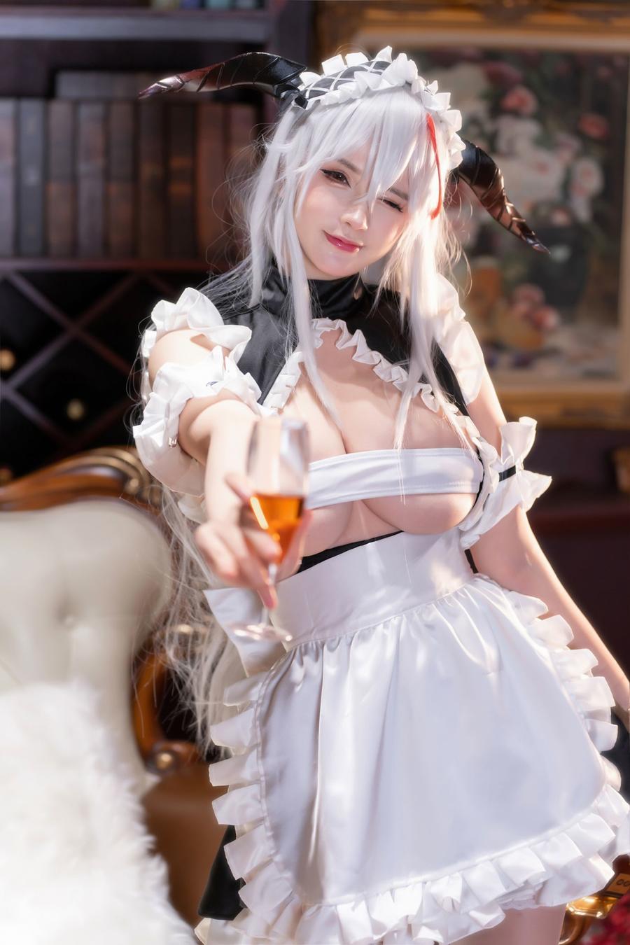 精选合集：赛高酱穿开叉旗袍装，最美cos女孩。 - 萌妹女神-萌妹女神