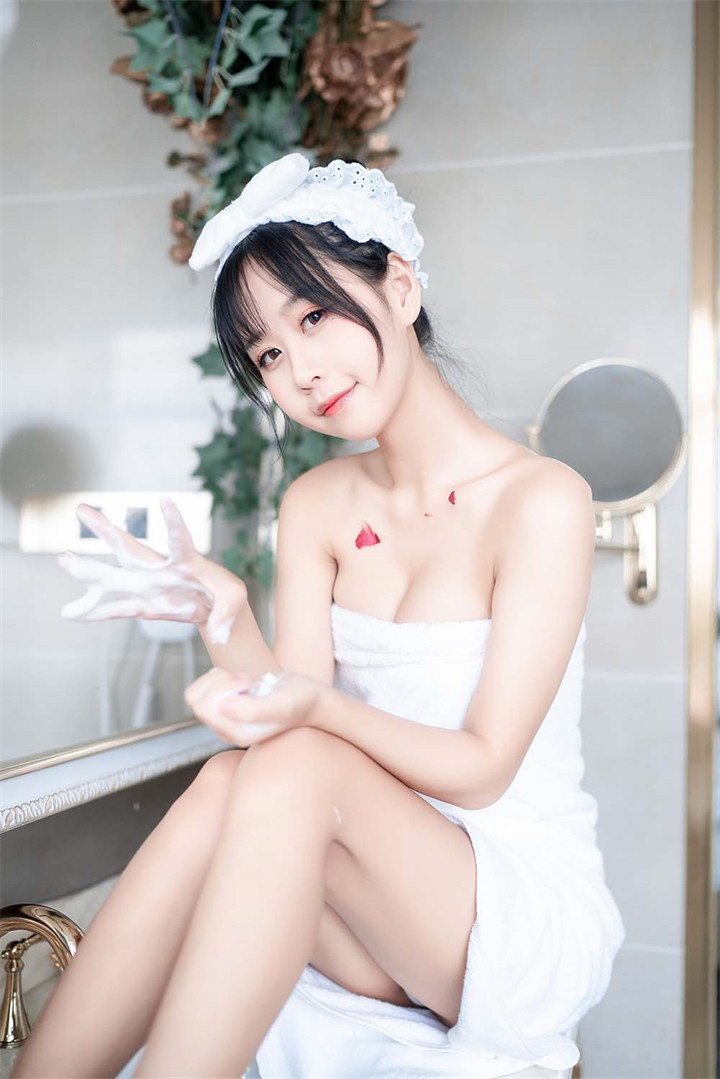 萌芽儿的个人资料：她制作的图包是如此的惊艳，美图无处不在。 - 萌妹女神-萌妹女神
